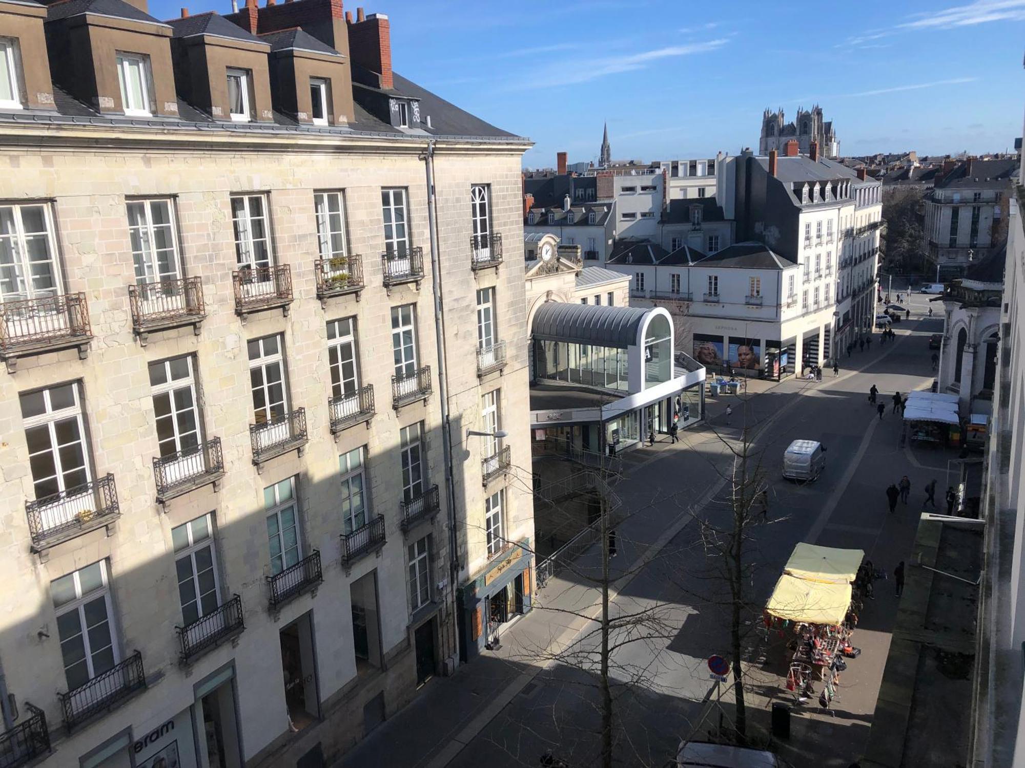 Appt 3 Chambres Hyper Centre Tres Calme Tres Clair Quartier Place Royale, Parking Gratuit Nantes Exterior photo